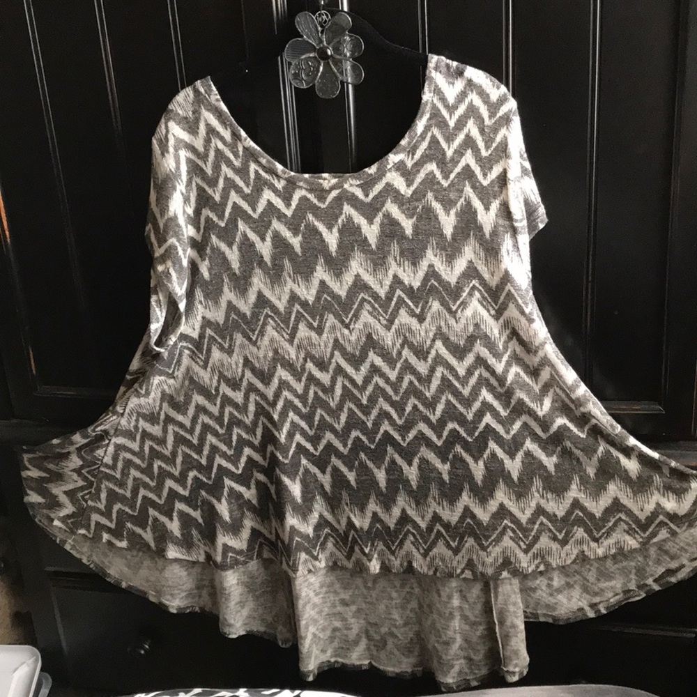 🌻 Cute Boutique Shirt